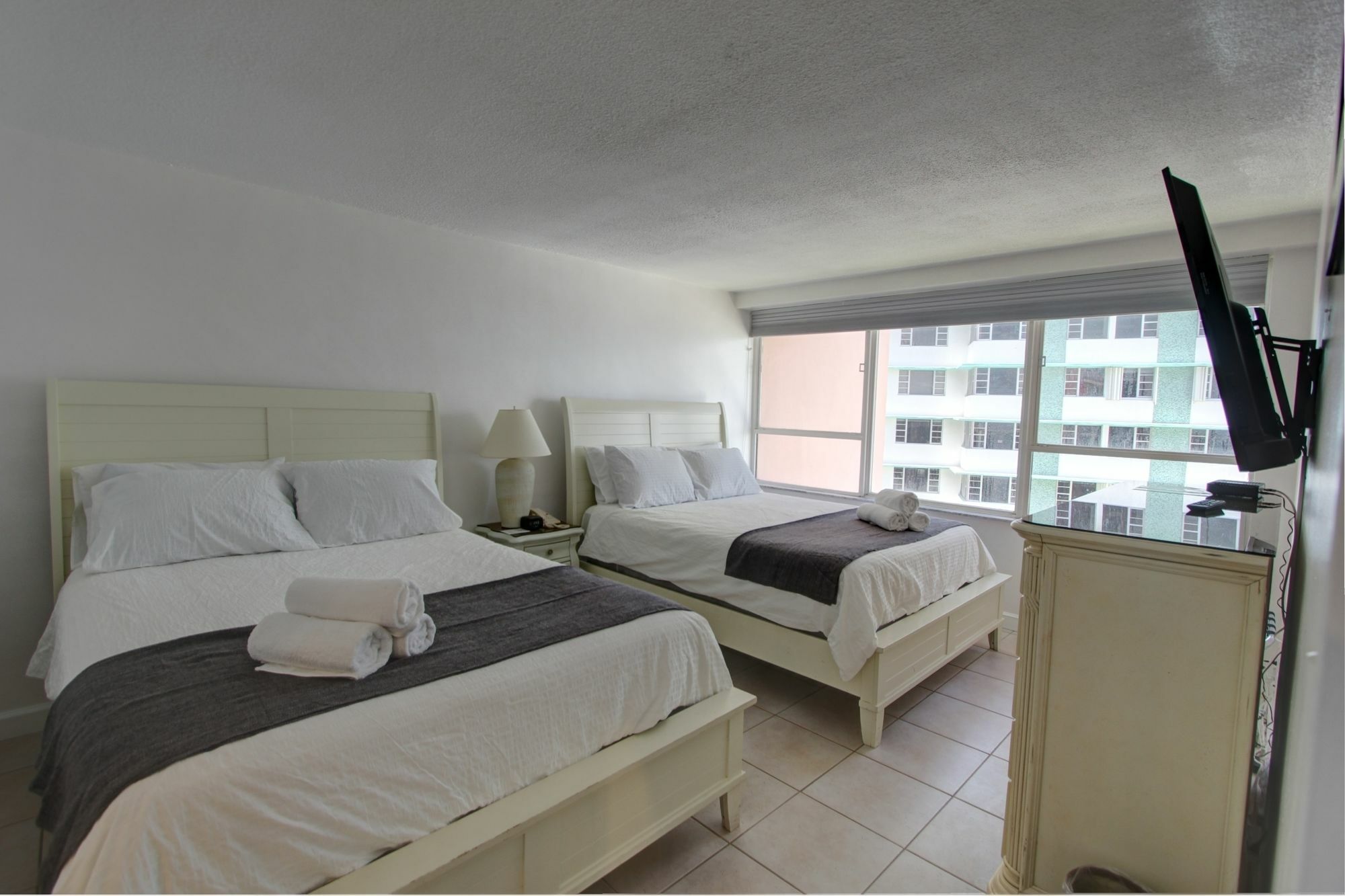 Private Apartments By Vacations On ميامي بيتش المظهر الخارجي الصورة