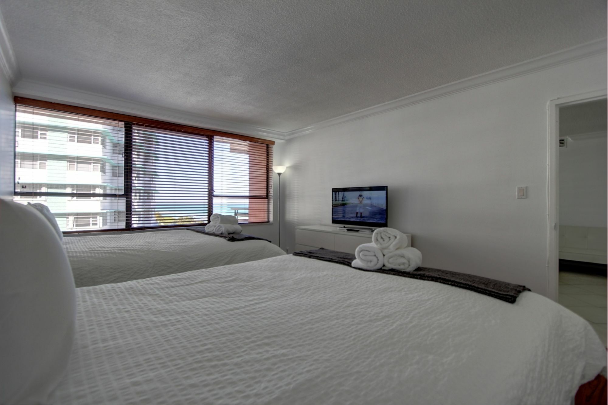 Private Apartments By Vacations On ميامي بيتش المظهر الخارجي الصورة